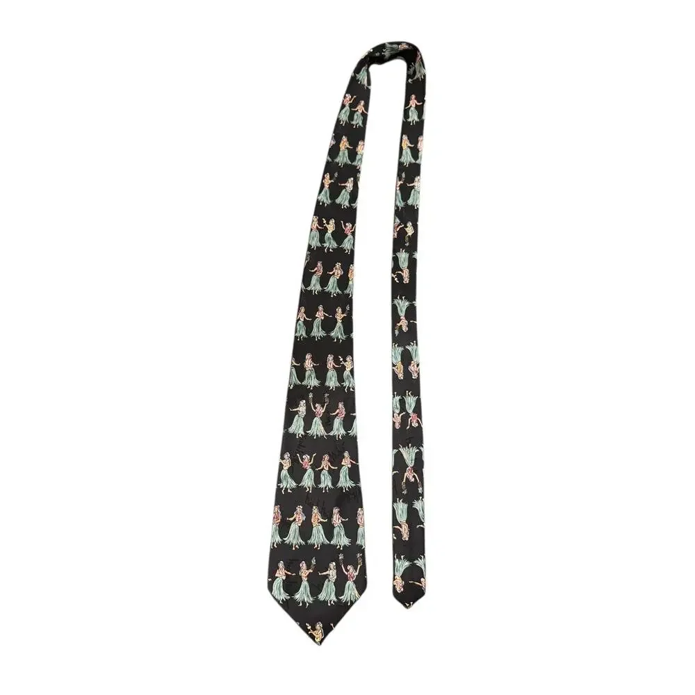 Nicole Miller Hula Dancer Girl Hawaiian Vintage Novelty Necktie 100% Silk